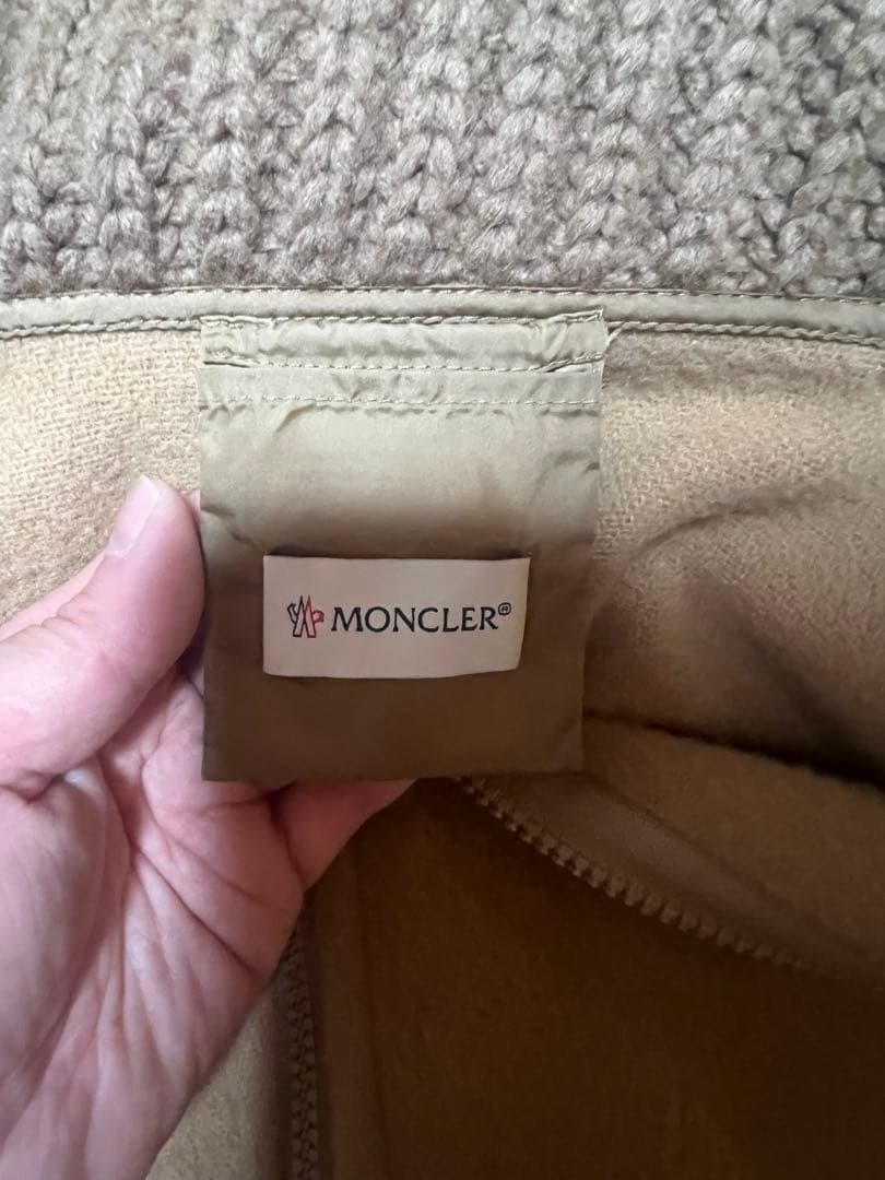 モンクレール　ウールケープ　ポンチョ　moncler