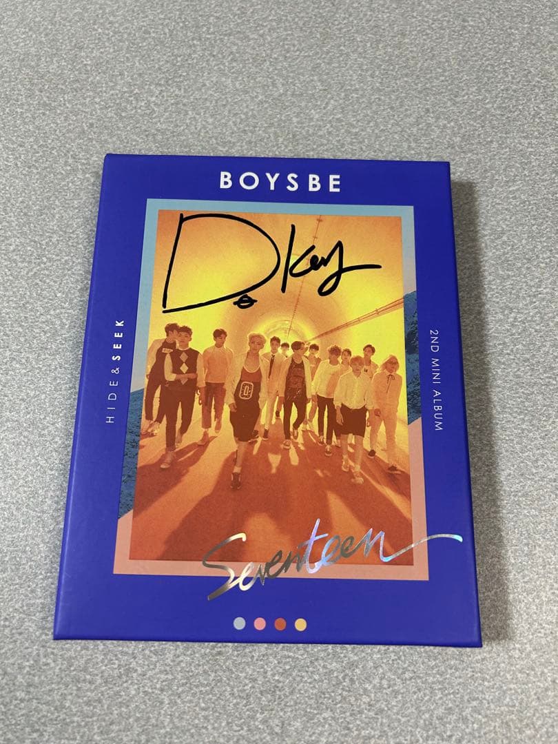 SEVENTEEN BOYSBE ドギョム　サイン