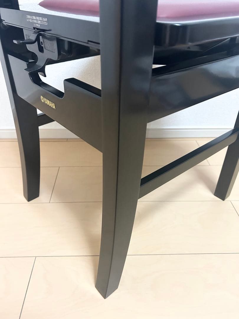 【pianissimo】YAMAHA No.5（PI5）トムソン椅子　艶出