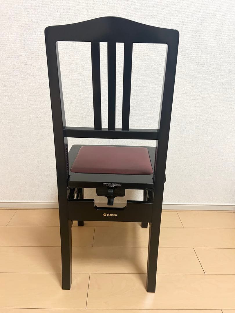 【pianissimo】YAMAHA No.5（PI5）トムソン椅子　艶出