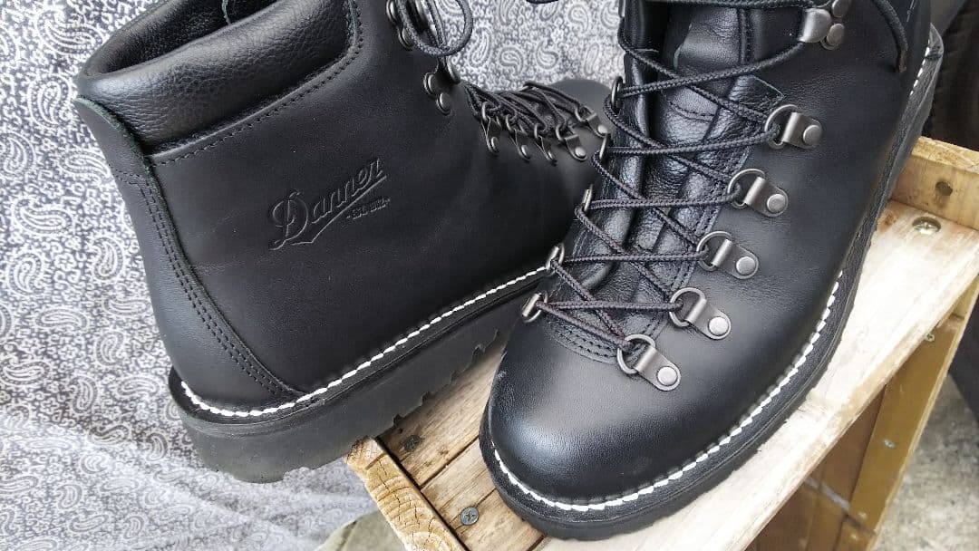 【美品】Dannerダナーマウンテンブーツ26.5cmブラック