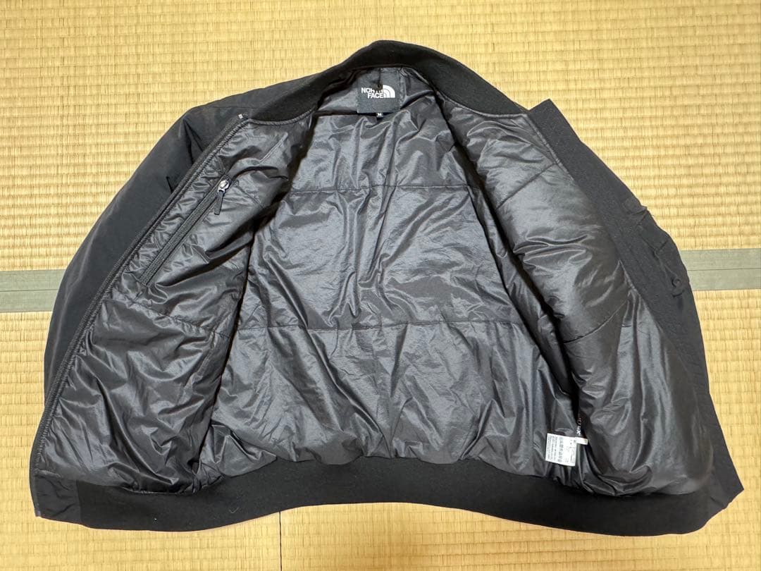 The north face インサレーション ボンバージャケット 黒 MA-1