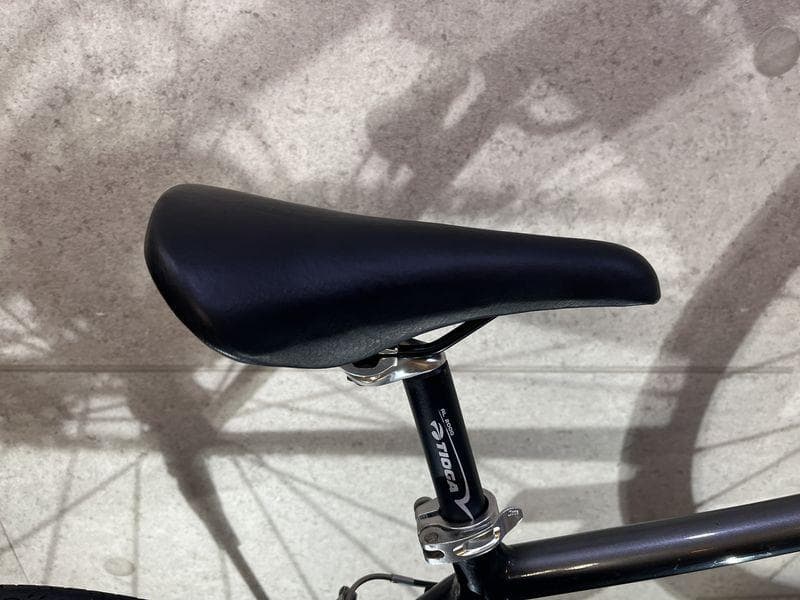 GIANT ESCAPE R3 クロスバイク sizeM　グレーカラー