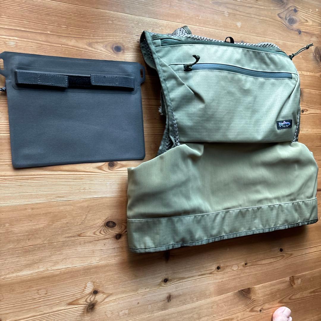 新品未使用 Patagonia Stealth Pack Vest カーキ
