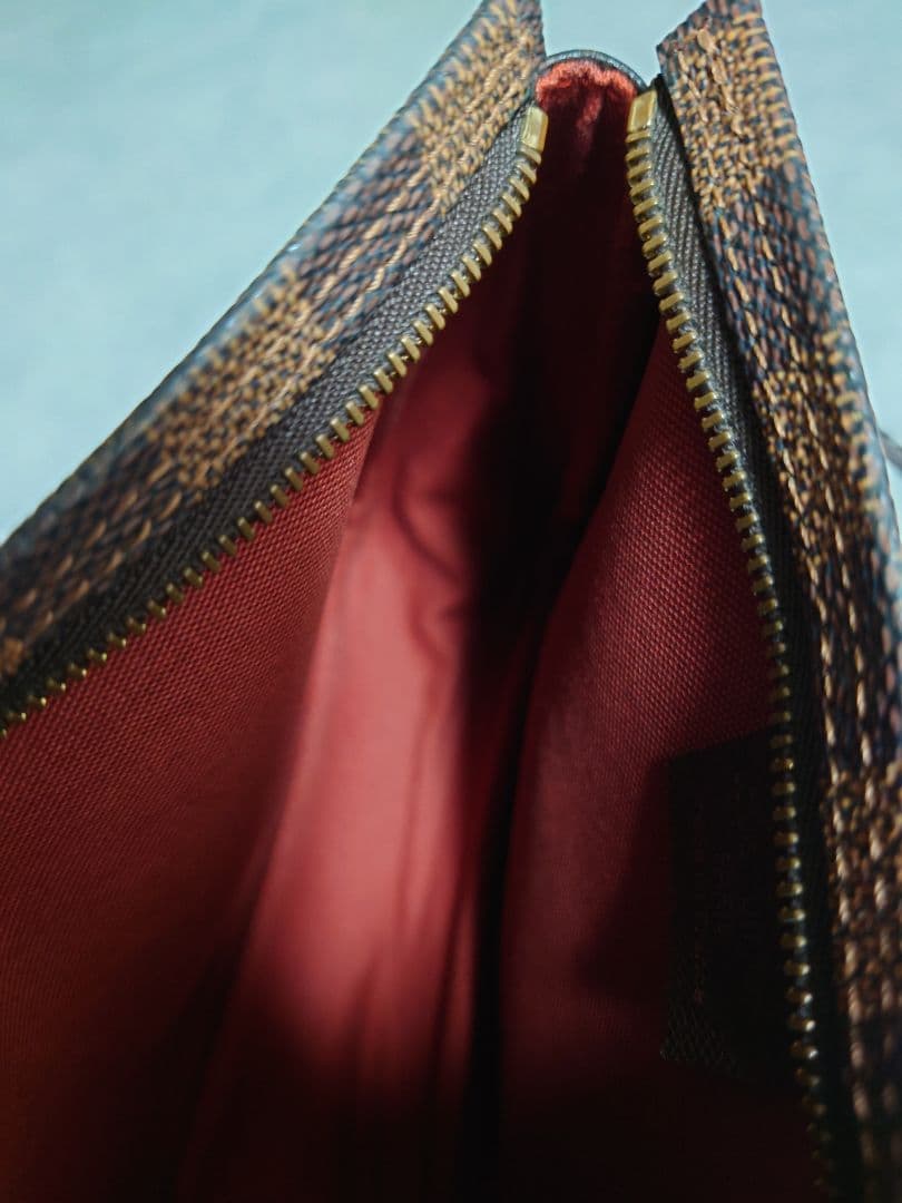 【美品】LOUIS VUITTON ダミエ　トゥルースメイクアップポーチ★