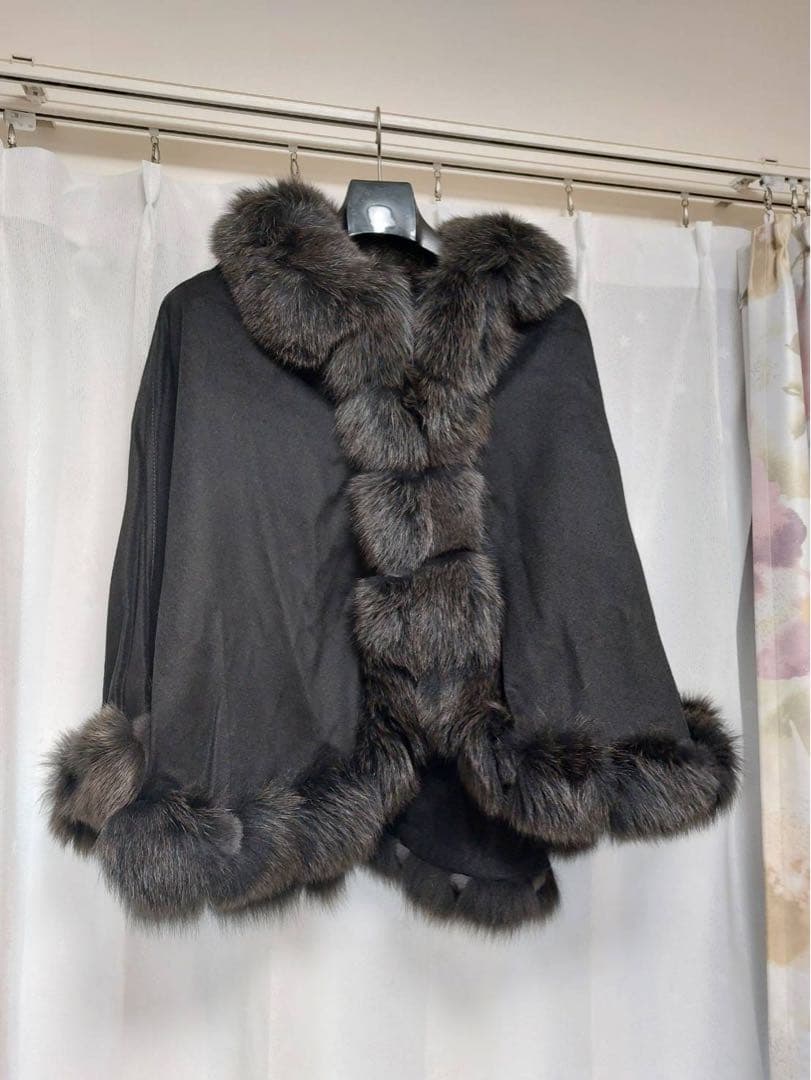 カシミヤ ポンチョ M-L 黒 ブルーフォックス