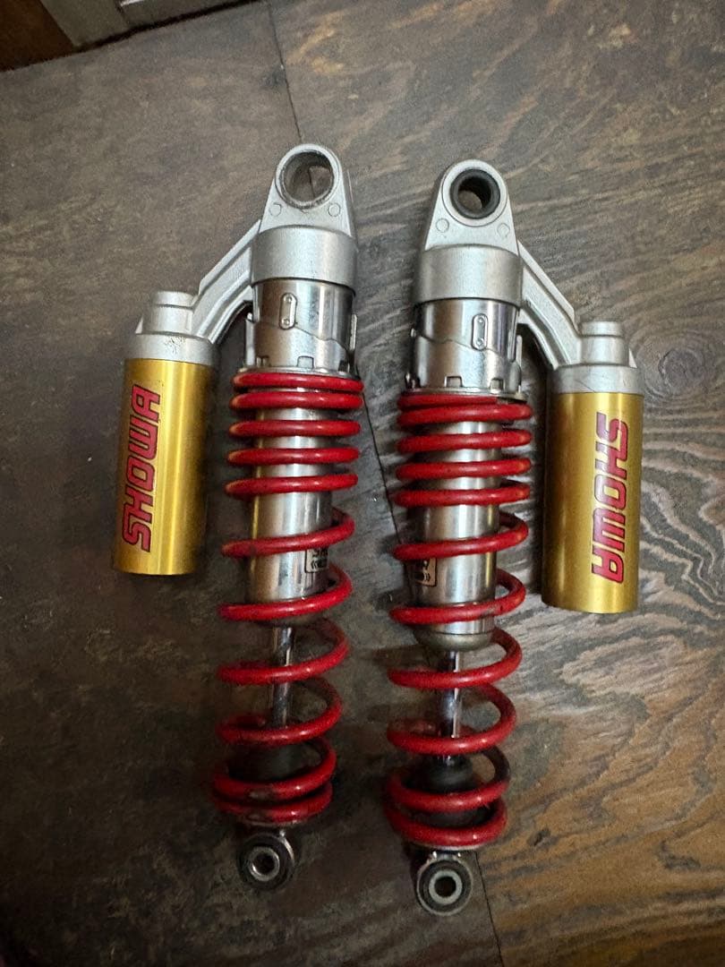 CB400 nc39 純正リアサス