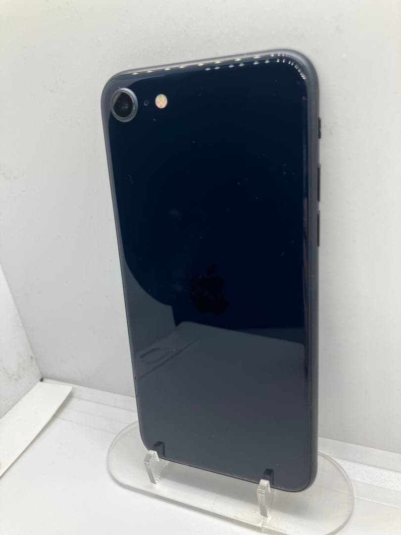 美品 バッテリー100% iPhone SE (第3世代) ブラック 本体