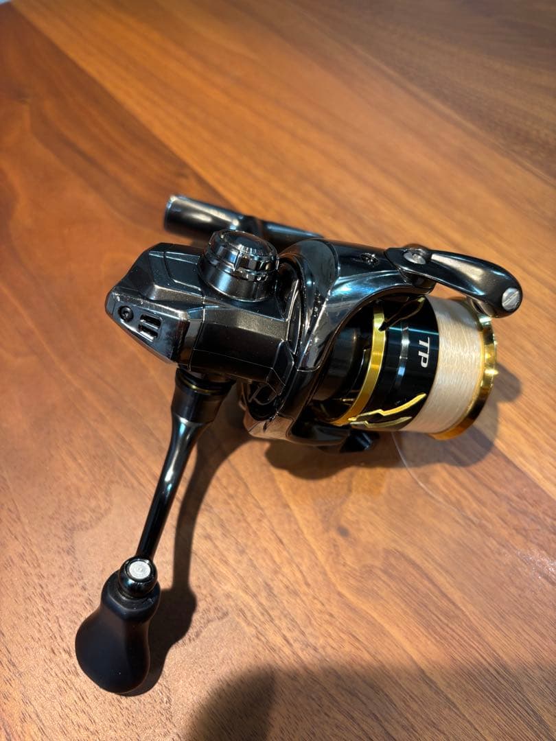 20ツインパワー C2000SHG シマノTWIN POWER SHIMANO