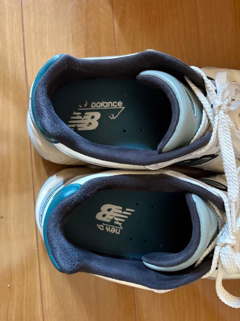 ニューバランス　2002r ゴルフ