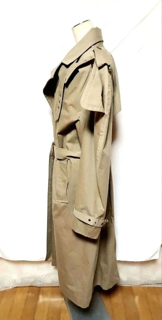 ヴィヴィアンウエストウッド　訳あり美品！2022コレクショントレンチコート