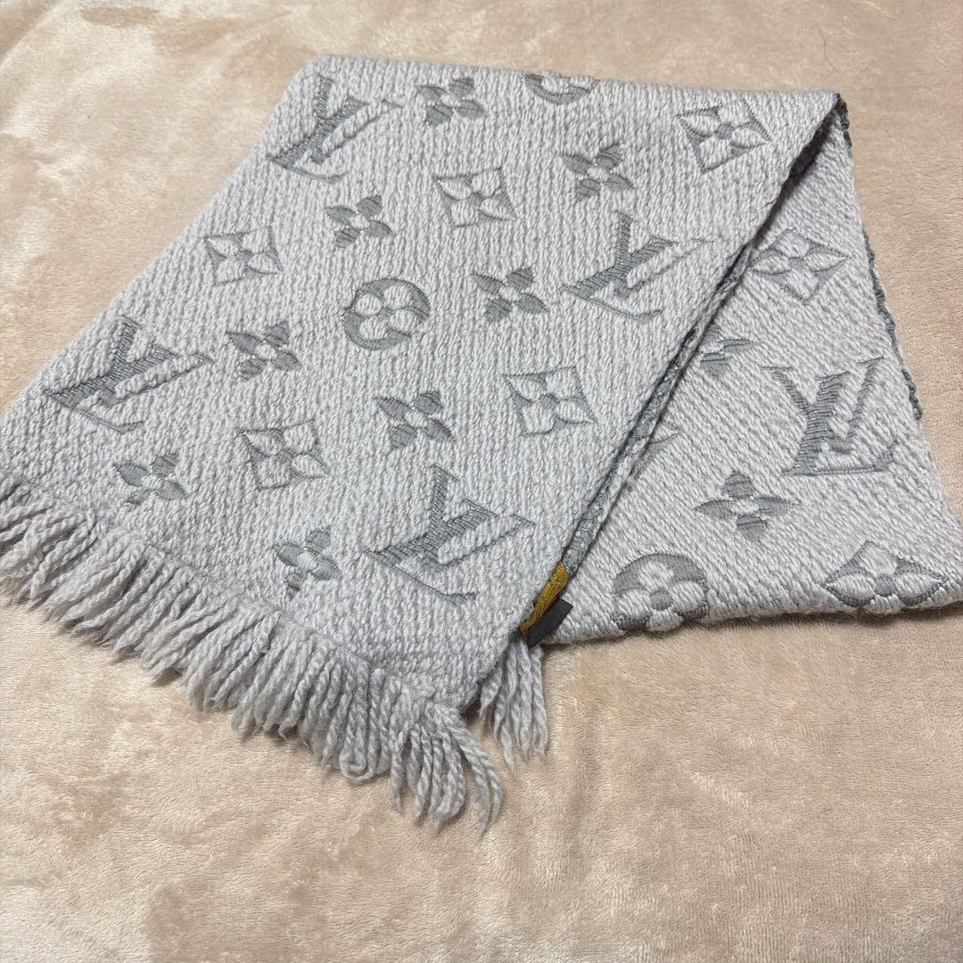 【LOUIS VUITTON】ロゴマニアマフラー