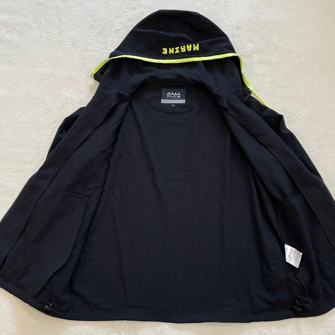 ムータマリン　セットアップ　ゴルフウェア　黒×黄　ストレッチ　ワッペン　フード
