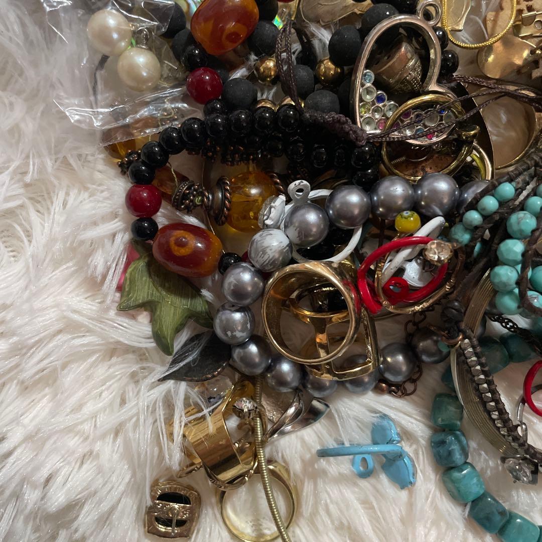 t*e様 遺品整理 ゴールド ヴィンテージ アクセサリー