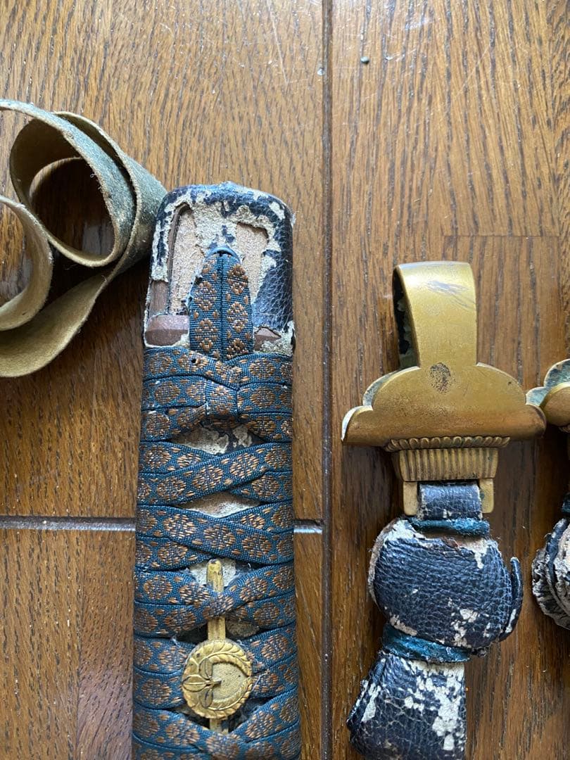 日本刀の柄と鍔のセット