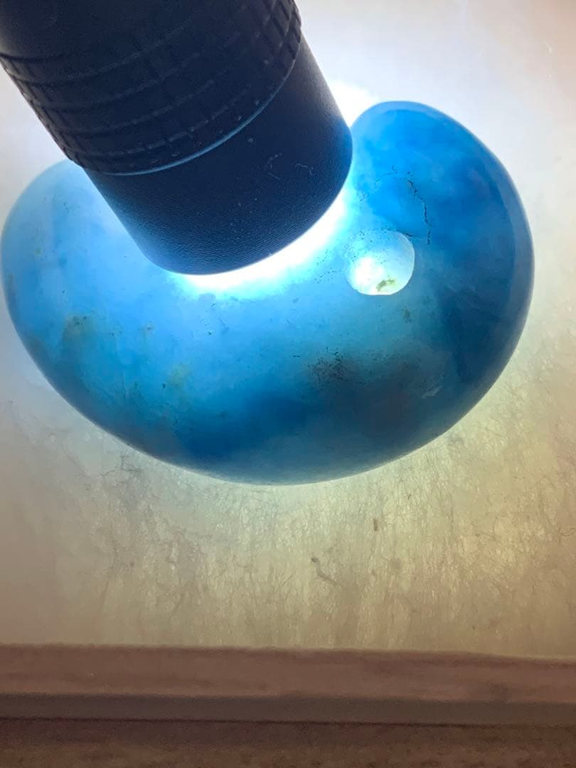 最上級　茄子紺　入りコン沢青翡翠　勾玉　糸魚川翡翠　コン沢勾玉　ひすい　ヒスイ