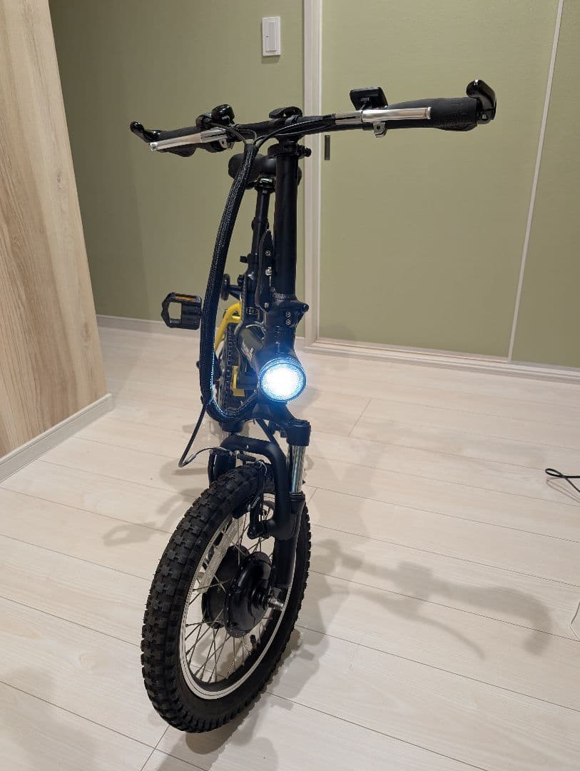 札幌市 Benelli ベネリ mini Fold16 DIRT