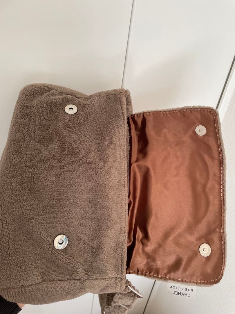 CHANEL ブラウン フリース ショルダーバッグ