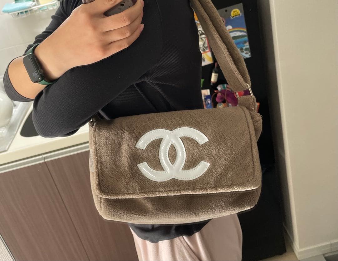 CHANEL ブラウン フリース ショルダーバッグ