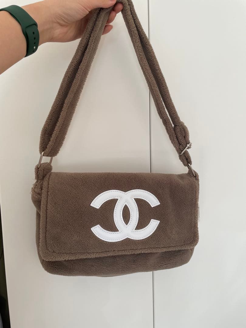 CHANEL ブラウン フリース ショルダーバッグ