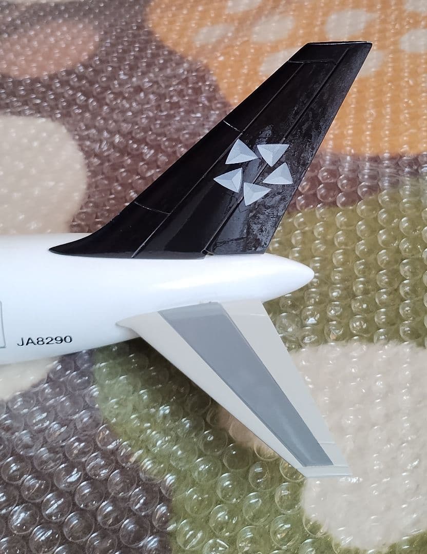 レア　ANA ボーイング767-300　スターアライアンス　1/100