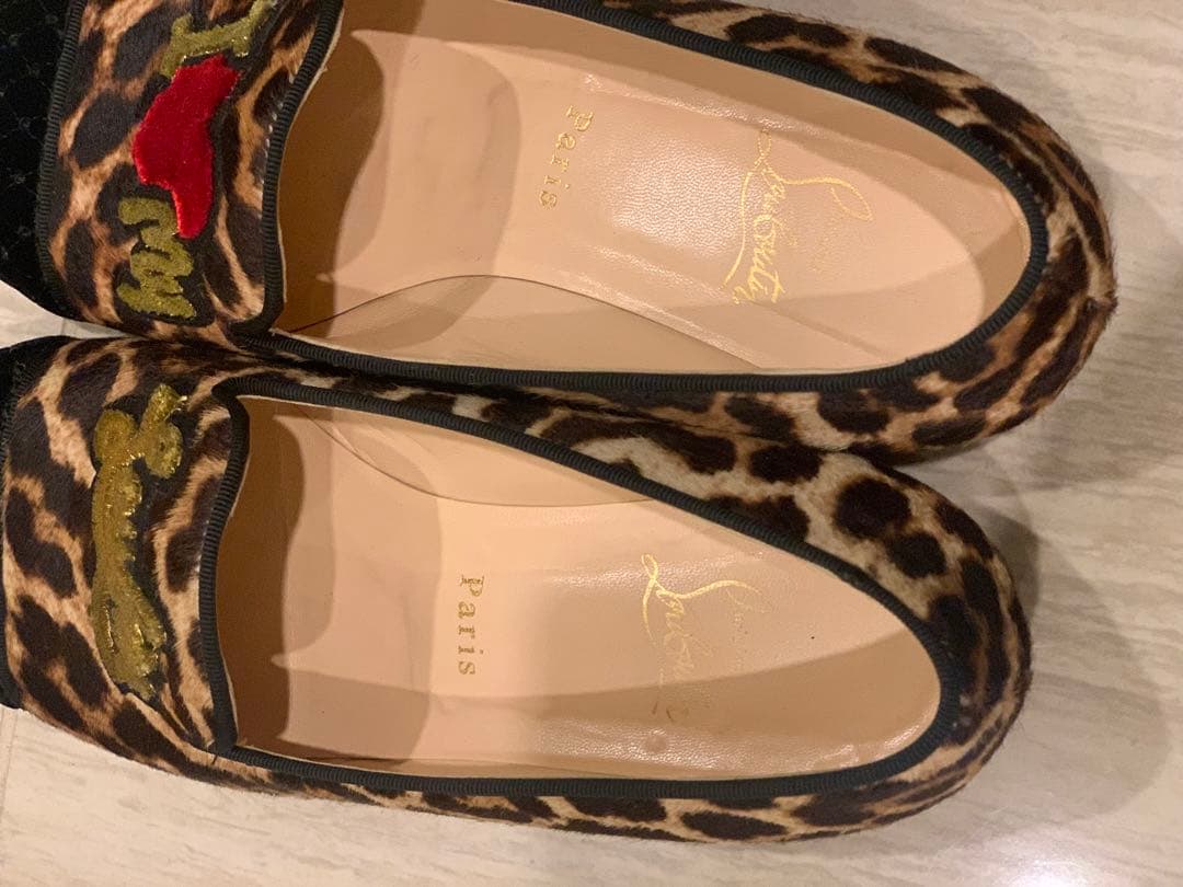 Christian Louboutin ルブタン レオパード フラットシューズ
