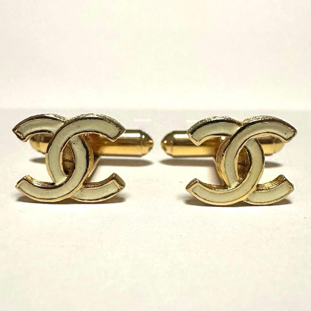 シャネル　CHANEL　カフスボタン　カフスリンク　ココマーク　ゴールド　極美品