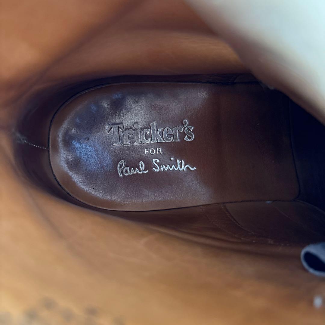 トリッカーズ　バートン　黒レザー ブローグブーツ