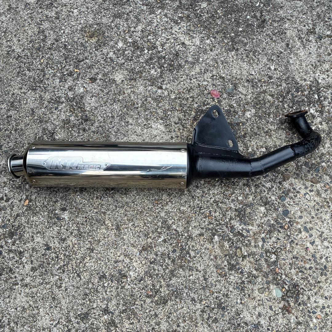 アドレスV100 チャンバー