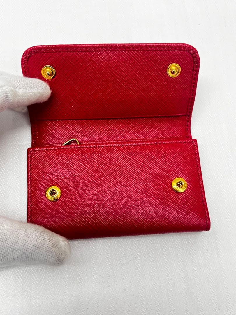 未使用品　PRADA プラダ キーケース 6連 サフィアーノレザー レッド 赤色