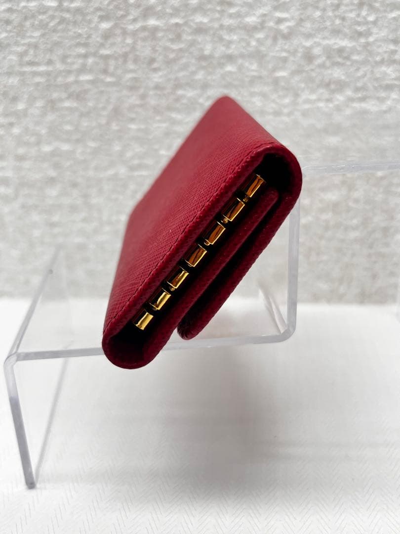 未使用品　PRADA プラダ キーケース 6連 サフィアーノレザー レッド 赤色