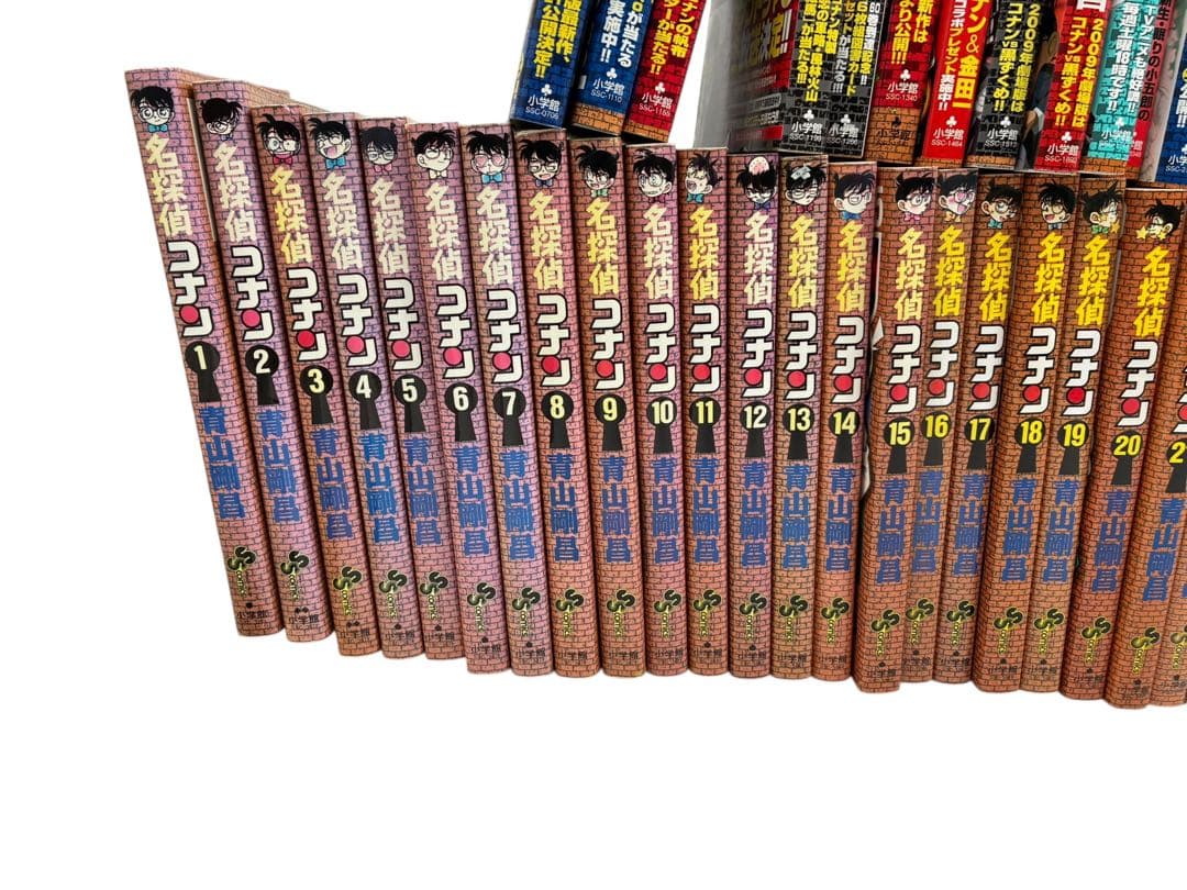 名探偵コナン　全巻セット (1〜105) 特別編(1〜43) ファンブック 小説