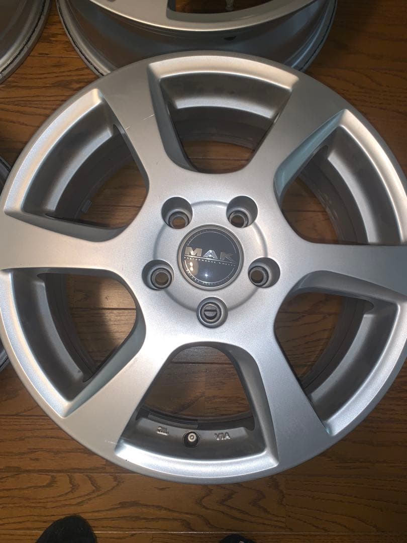 フォルクスワーゲンゴルフ７　8 MAK 16インチ シルバーホイール 4本セット