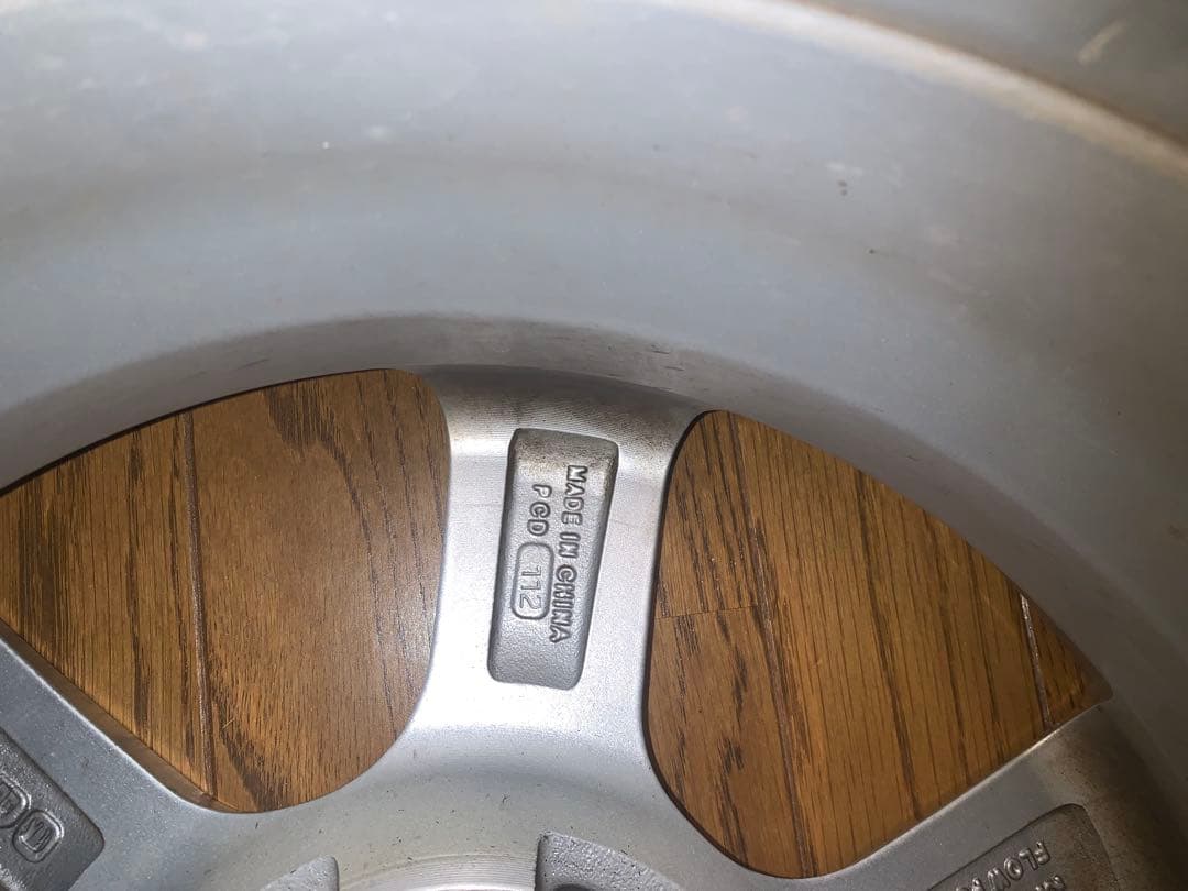 フォルクスワーゲンゴルフ７　8 MAK 16インチ シルバーホイール 4本セット