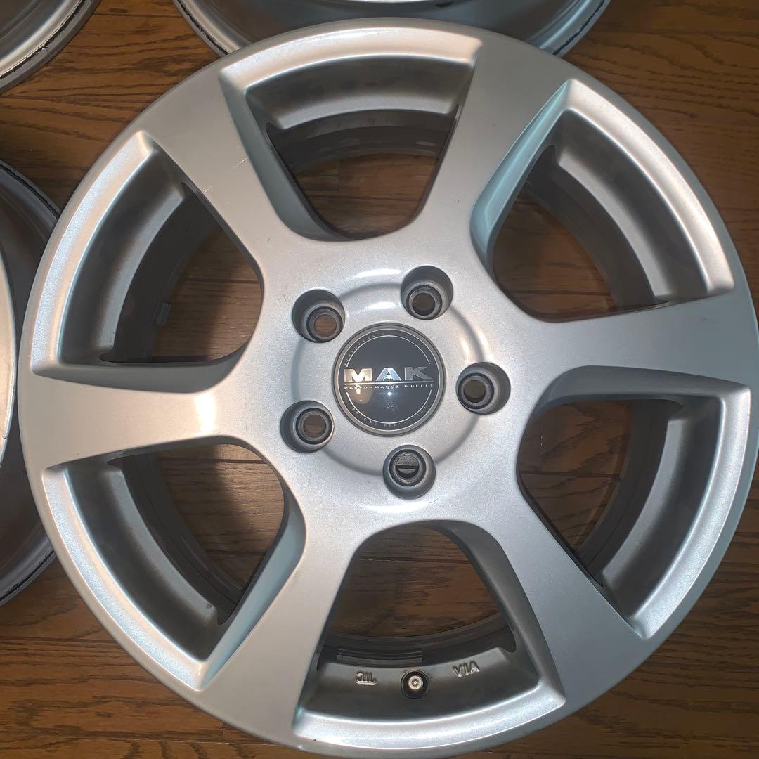 フォルクスワーゲンゴルフ７　8 MAK 16インチ シルバーホイール 4本セット