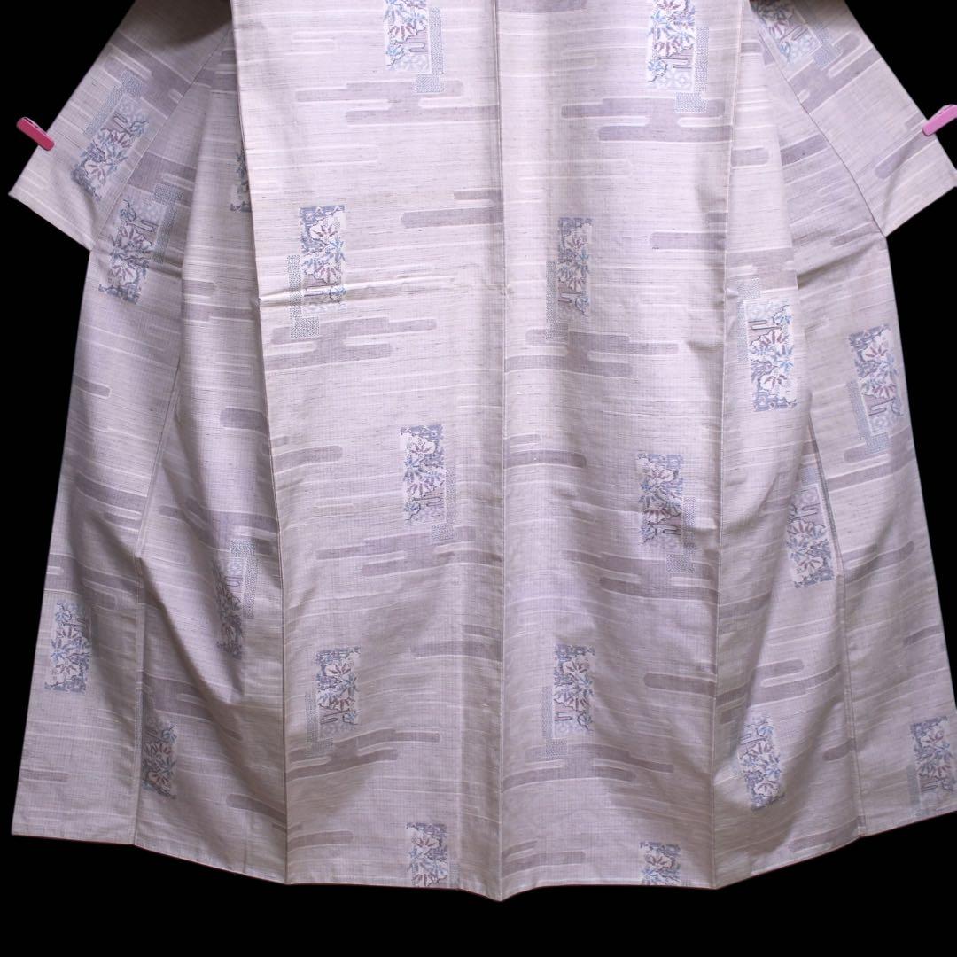 美品　ヱ霞に竹笹模様織り出し結城紬着物　石下/裄65 トールサイズ　生成りc81