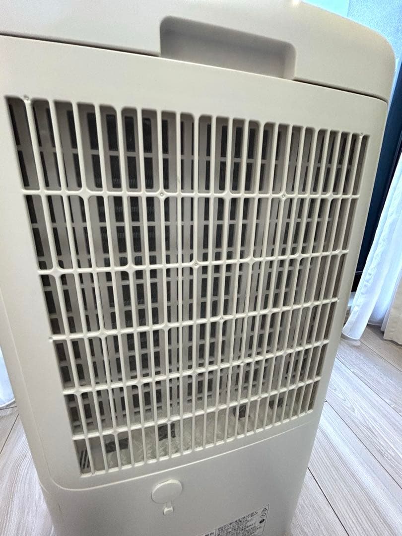 シャープ 衣類乾燥機2020年製