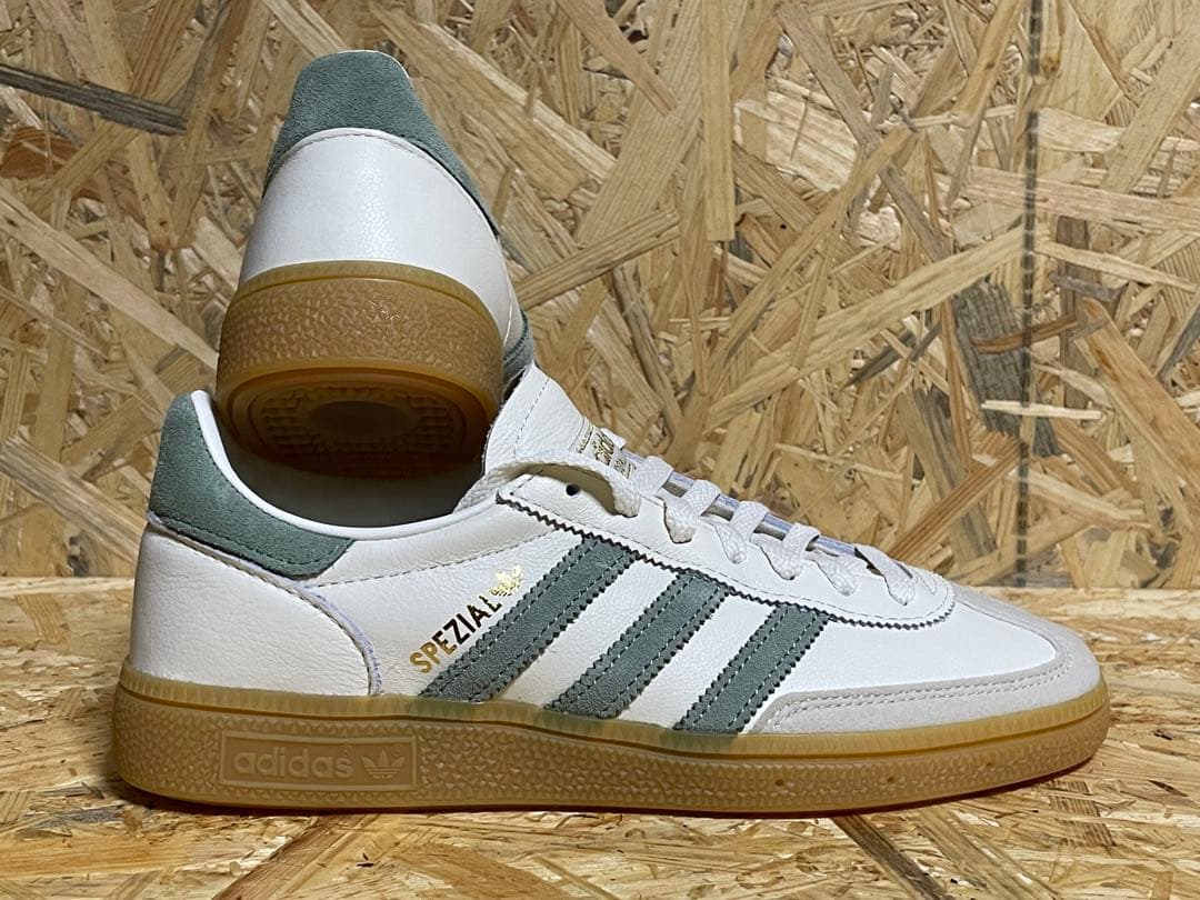 【新品未使用 24cm】 adidas HANDBALL SPEZIAL