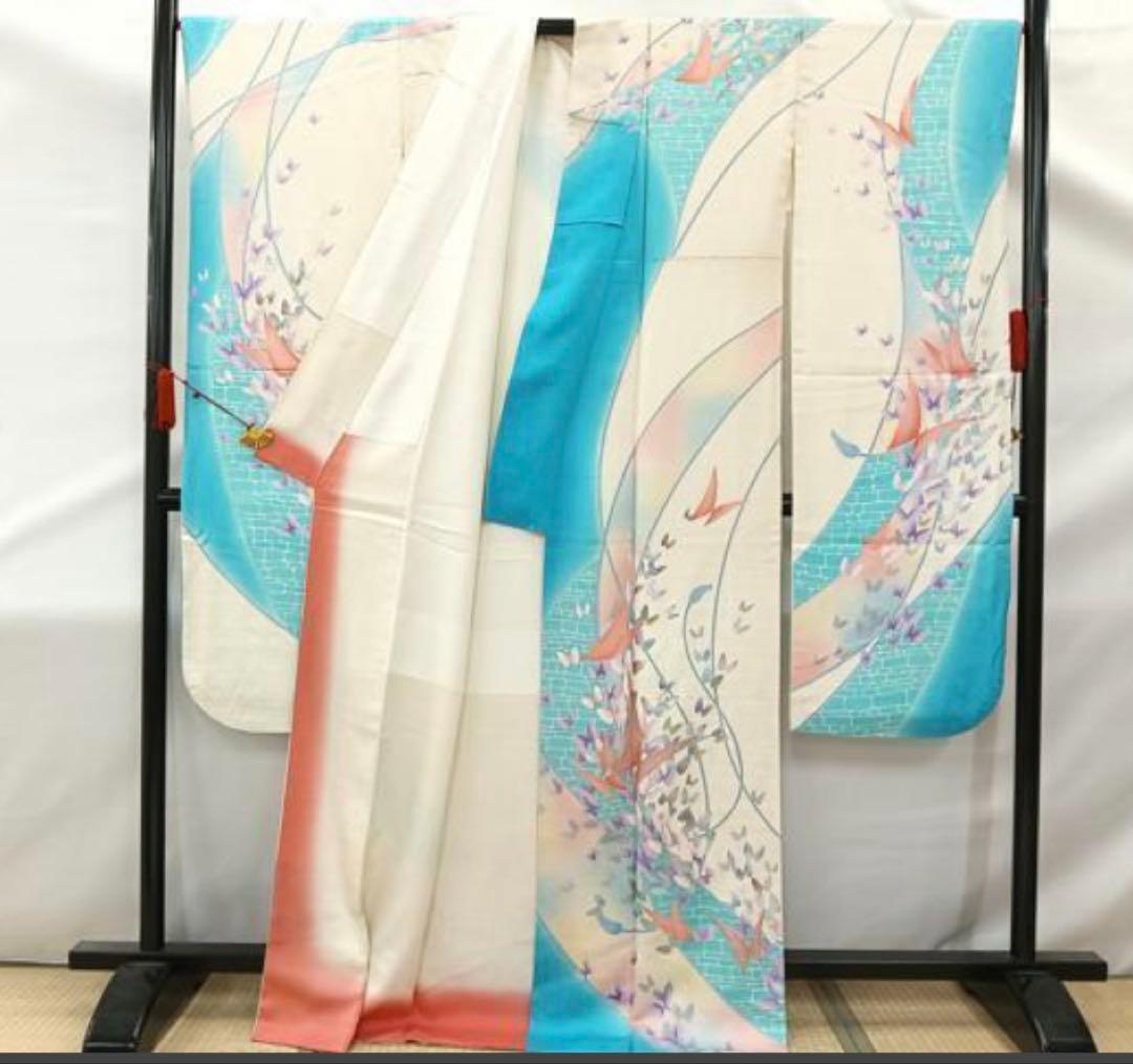 振袖 フルセット6点Ｌサイズ刺繍　舞蝶文　暈し染め　銀彩　正絹