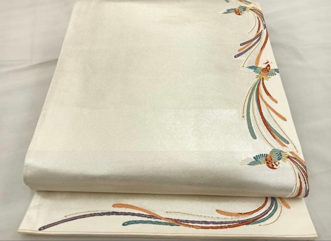 振袖 フルセット6点Ｌサイズ刺繍　舞蝶文　暈し染め　銀彩　正絹