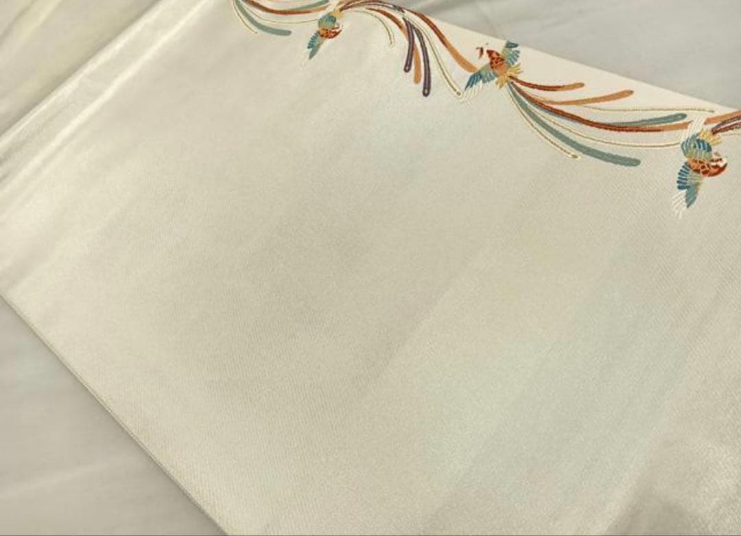 振袖 フルセット6点Ｌサイズ刺繍　舞蝶文　暈し染め　銀彩　正絹