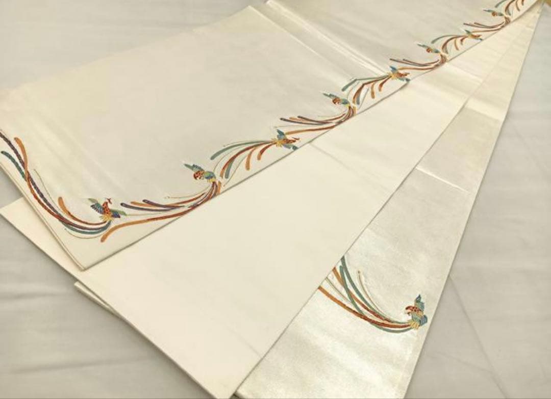 振袖 フルセット6点Ｌサイズ刺繍　舞蝶文　暈し染め　銀彩　正絹