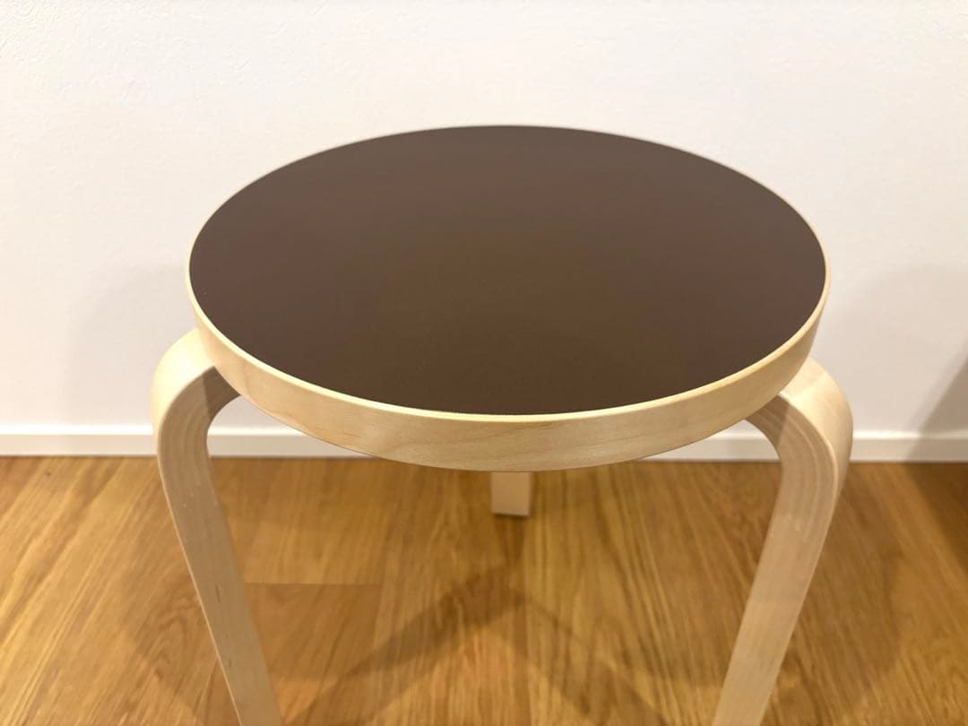 【新品】 artek スツール60 新色scope別注リノリウム エスプレッソ