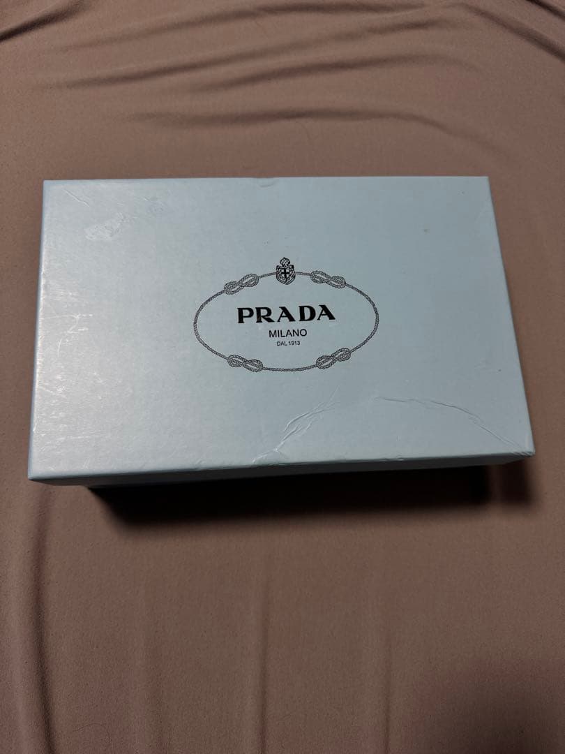 PRADA 黒 ローファー 合成皮革