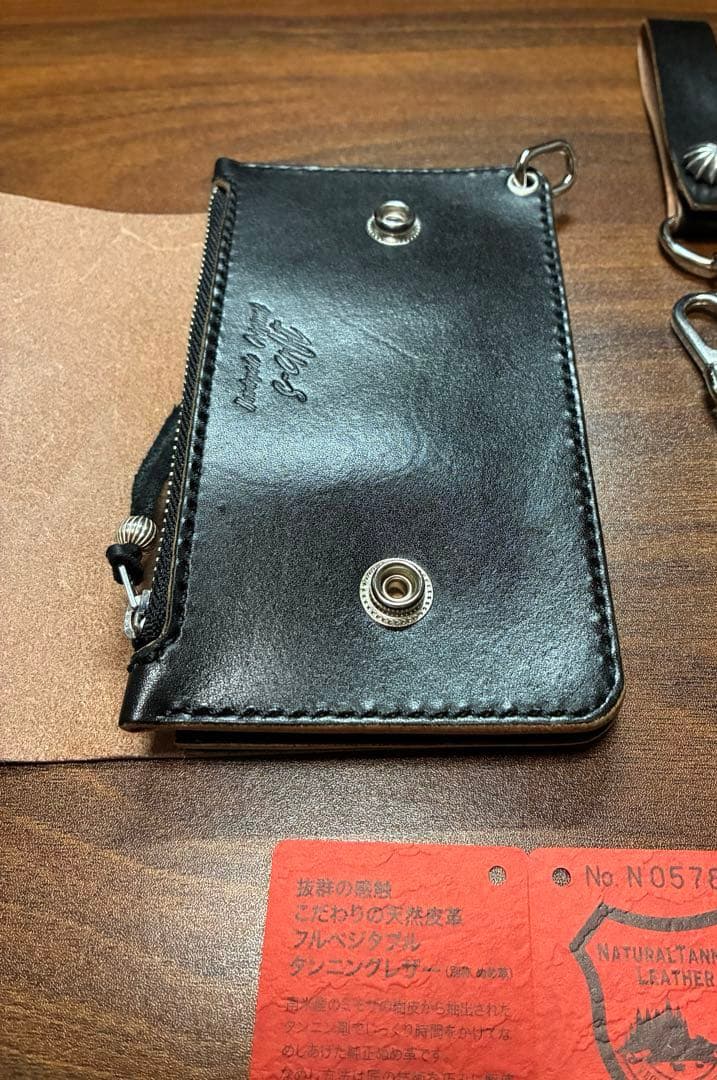栃木レザーミドルトラッカーウォレット