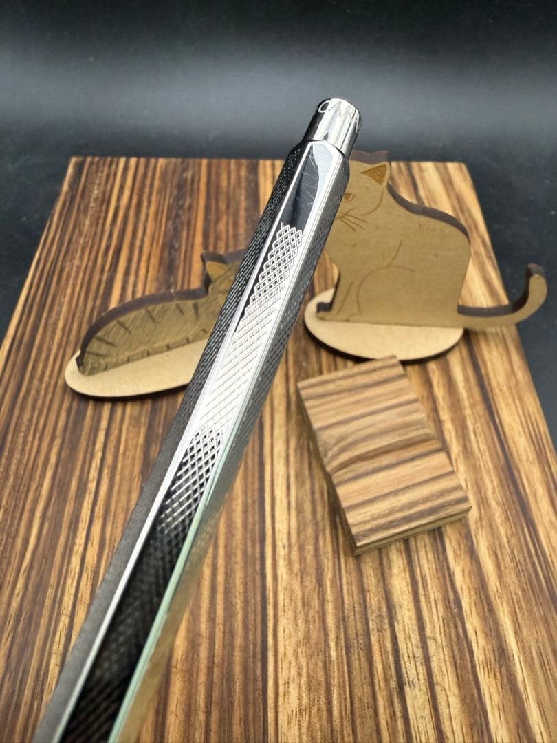 Caran d'Ache ボールペン レトロ