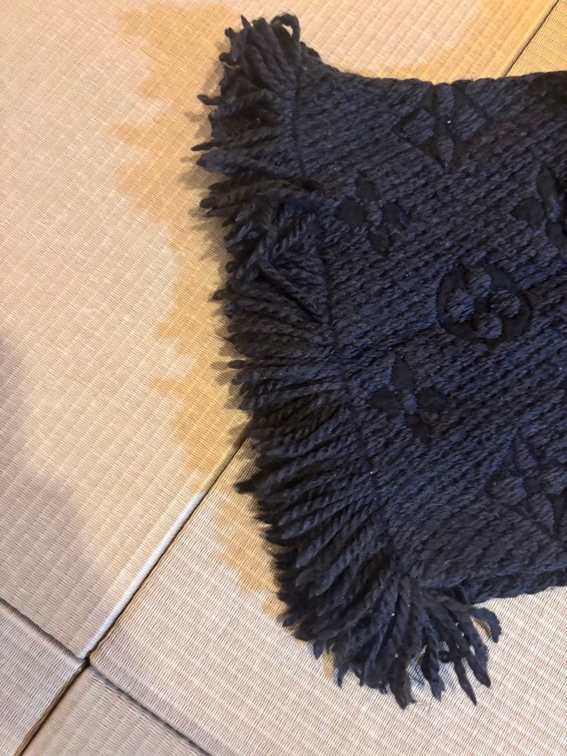 ルイヴィトン　ロゴマニア　マフラー