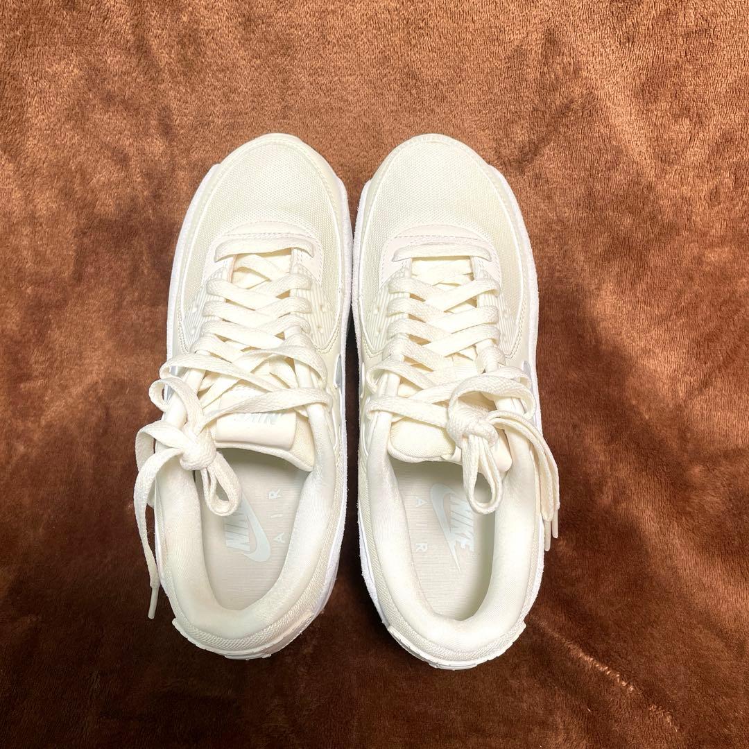 NIKE ナイキ　AIR MAX ホワイト　25㎝