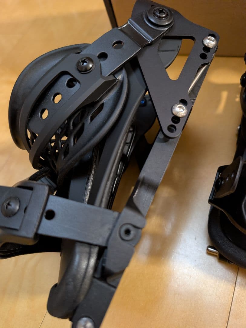 た*つ様 メンズ バートンスノーボード バインディング ヒッチハイカー ブラック