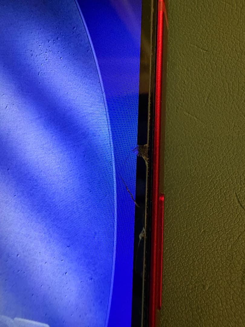 Luffy iPhone 13 PRODUCT Red 128G 画面割れ